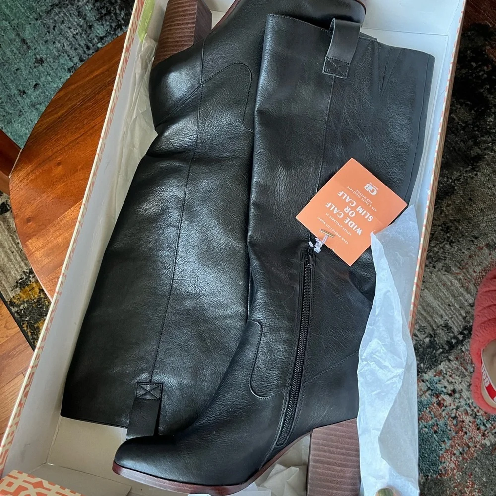 Gianni Bini Black Opulence Knee High Block Heel Boots - Picture 14 of 15